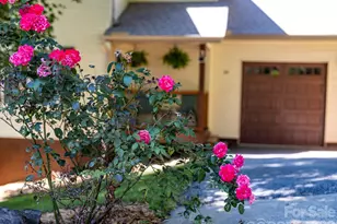19 Oakcrest Pl, Asheville, NC 28806 - Photo 2
