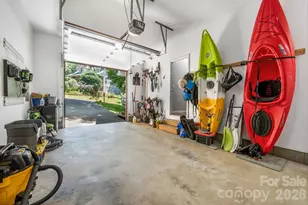 19 Oakcrest Pl, Asheville, NC 28806 - Photo 22