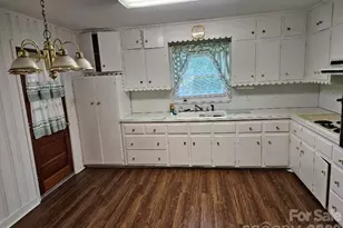 1210 Westover Cir, Rock Hill, SC 29732 - Photo 6