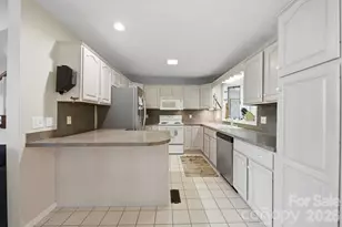 192 Reese Loop, Taylorsville, NC 28681 - Photo 10