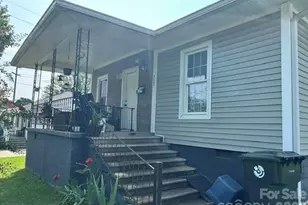 202 McConnell St, Clover, SC 29710 - Photo 1