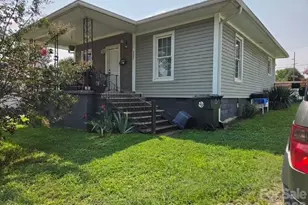 202 McConnell St, Clover, SC 29710 - Photo 2