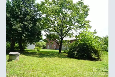 887 Upward Road, Flat Rock, NC 28731 - Photo 8