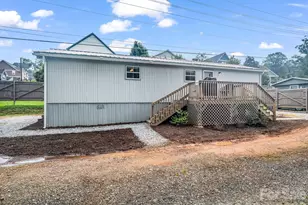 144 Clayton Rd, Arden, NC 28704 - Photo 2
