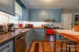 1014 Yancey St, Shelby, NC 28150 - Photo 8