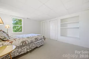 1870 Riverview Ct, Hendersonville, NC 28739 - Photo 32