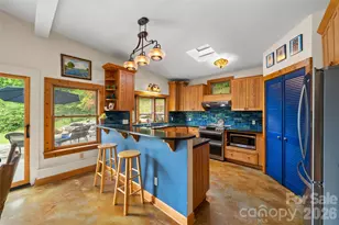 789 Morrow Branch Rd, Leicester, NC 28748 - Photo 18