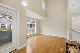 301 E Tremont Ave, Charlotte, NC 28203 - Photo 10