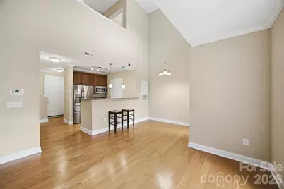 301 E Tremont Avenue #318, Charlotte, NC 28203 - Photo 6