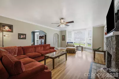 513 Bouchard Avenue NE, Valdese, NC 28690 - Photo 8