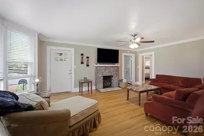 513 Bouchard Avenue NE, Valdese, NC 28690 - Photo 6