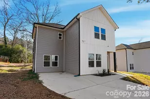 100 Boyette Dr, Albemarle, NC 28001 - Photo 2
