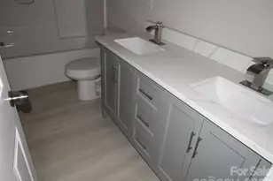92 St Charles Ct, Hickory, NC 28601 - Photo 12