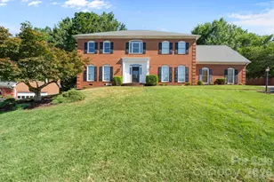 1006 Chelsea Pl, Matthews, NC 28105 - Photo 2