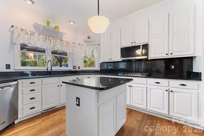 1006 Chelsea Place, Matthews, NC 28105 - Photo 10