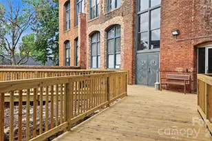 201 S Hoskins Rd, Charlotte, NC 28208 - Photo 18