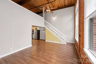 201 S Hoskins Rd, Charlotte, NC 28208 - Photo 12