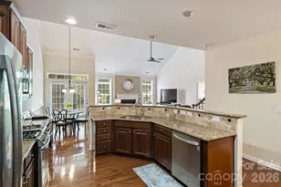1914 Colony Line Ct, Charlotte, NC 28210 - Photo 8