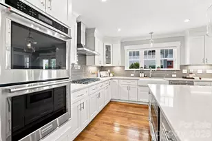 2617 Commonwealth Ave, Charlotte, NC 28205 - Photo 10