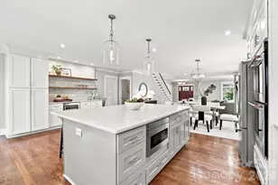 2617 Commonwealth Ave, Charlotte, NC 28205 - Photo 12
