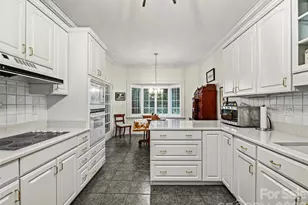 25 Clovelly Way, Asheville, NC 28803 - Photo 18