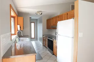 5516 Brookwood Ln, Hickory, NC 28602 - Photo 4
