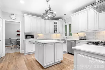 7048 Mariners Court, Tega Cay, SC 29708 - Photo 18