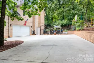 7048 Mariners Ct, Tega Cay, SC 29708 - Photo 8