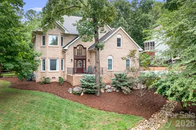 7048 Mariners Court, Tega Cay, SC 29708 - Photo 2