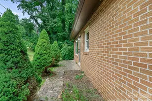 1644 State Hwy 80 S None, Burnsville, NC 28714 - Photo 26