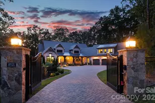 8921 Island Point Rd, Charlotte, NC 28278 - Photo 2