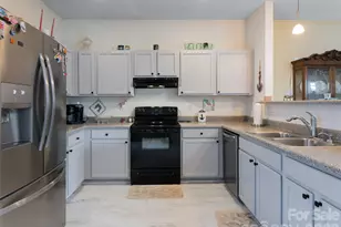 10 Ashe Rd, Candler, NC 28715 - Photo 16