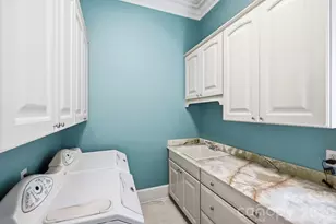 20124 Bascom Ridge Dr, Cornelius, NC 28031 - Photo 22