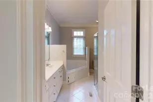 1105 Randolph Oaks Ct, Charlotte, NC 28211 - Photo 14