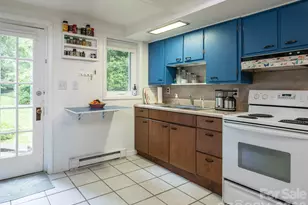 174 Pearson Dr, Asheville, NC 28801 - Photo 34