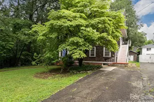 174 Pearson Dr, Asheville, NC 28801 - Photo 2