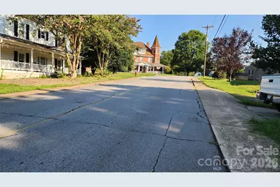 906 Trogdon Street, North Wilkesboro, NC 28659 - Photo 24