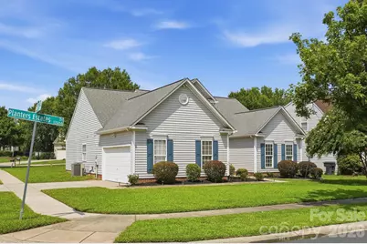 12003 Planters Estates Drive, Charlotte, NC 28278 - Photo 2