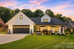 110 Henry Ln, Mooresville, NC 28117 - Photo 1
