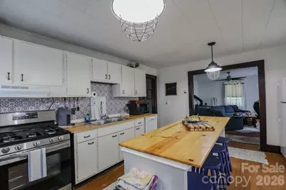 1646 Silver Street, Morganton, NC 28655 - Photo 10