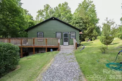 1646 Silver Street, Morganton, NC 28655 - Photo 2