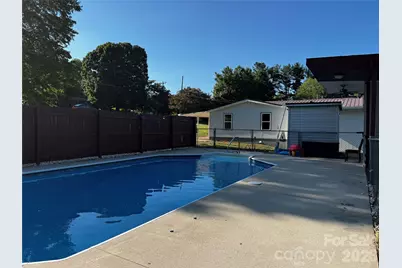 2295 Shady Grove Road, Connelly Springs, NC 28612 - Photo 10