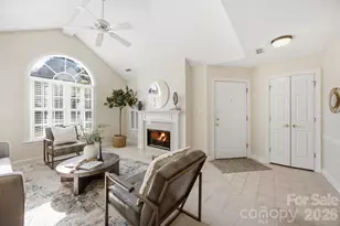 7424 Hurstbourne Green Dr, Charlotte, NC 28277 - Photo 14