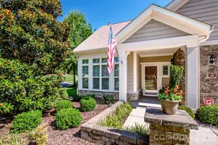 147 Brawley Point Cir, Mooresville, NC 28117 - Photo 2
