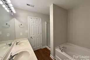 5915 Pisgah Way, Charlotte, NC 28217 - Photo 8