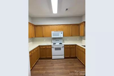 5915 Pisgah Way, Charlotte, NC 28217 - Photo 4