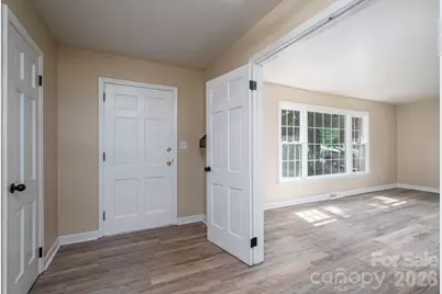 304 Windsor Drive, Shelby, NC 28150 - Photo 6