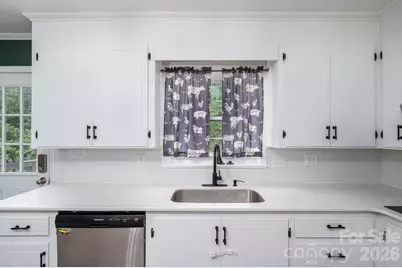 304 Windsor Drive, Shelby, NC 28150 - Photo 12