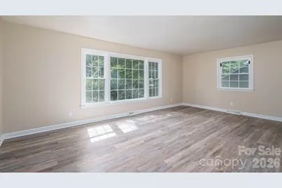 304 Windsor Drive, Shelby, NC 28150 - Photo 8