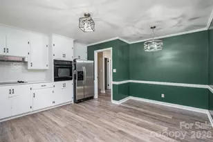 304 Windsor Dr, Shelby, NC 28150 - Photo 14